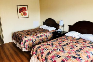 Room 8 of 16