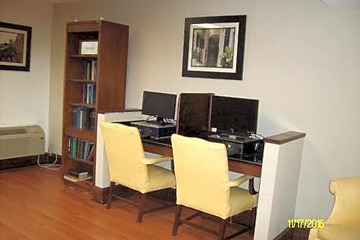 Photo 17