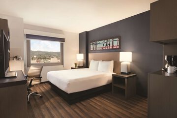 Room 16 of 29