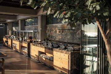 Breakfast buffet