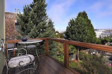 Terrace/Patio 31 of 35