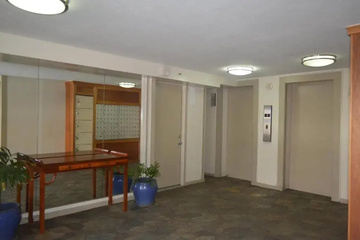 hotel_rooms