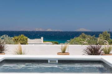 Private pool