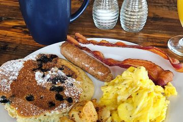 Breakfast meal