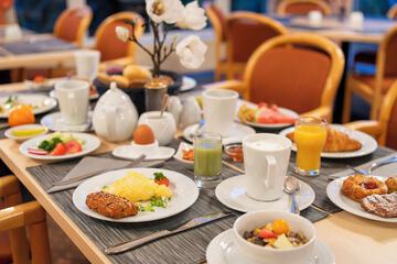 Breakfast meal