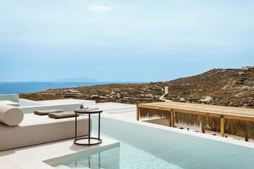 Private pool