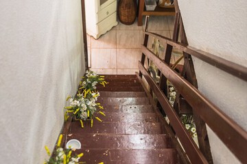 Handrails in stairways