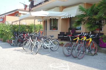 Photo 30