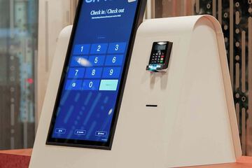 Check-in/check-out kiosk