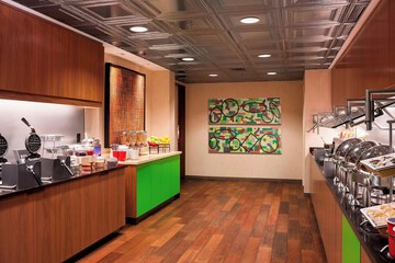 Breakfast/Coffee Service 91 of 100