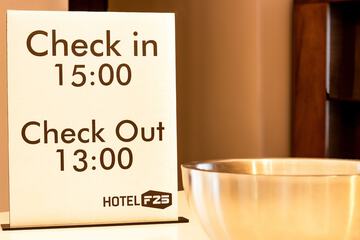 Check-in/check-out kiosk