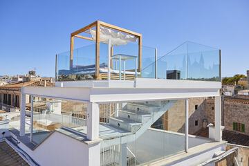Sundeck