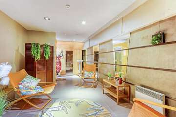 Steam room