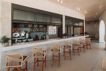Poolside bar