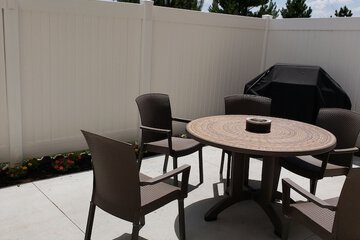 Property Grounds 37 of 37