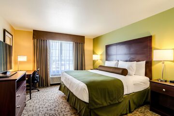 Room 17 of 37