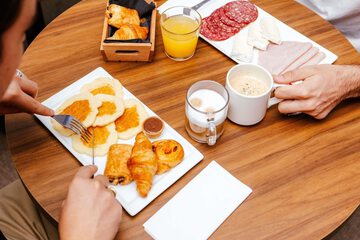Breakfast area