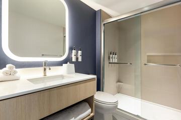 Bathroom shower