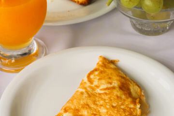 Breakfast meal