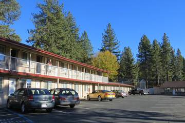 Beverly Lodge