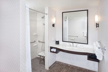 Bathroom shower