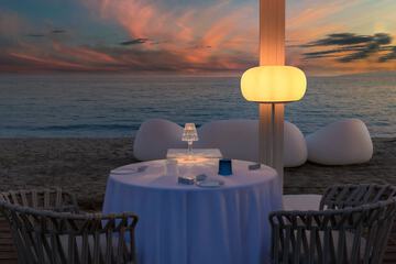 Couples dining