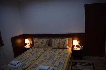 Photo 34