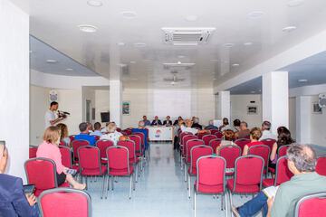 Meeting facility