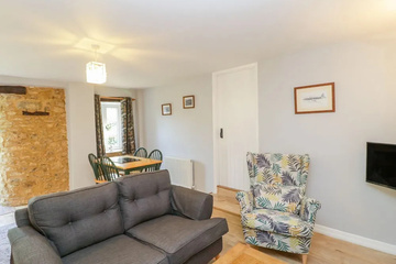 guest_rooms