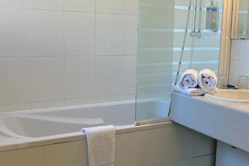 Photo 38