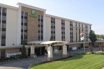 Holiday Inn Youngstown South by IHG