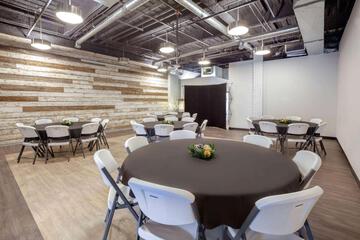 Ramada by Wyndham Fort McMurray