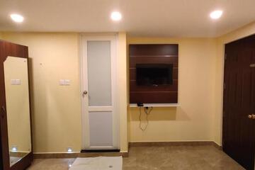 Photo 33