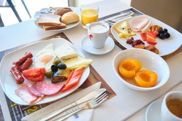 Breakfast meal