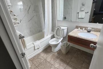 Photo 32