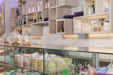 Gift shop