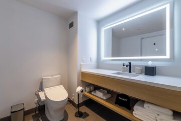 Room 11 of 81