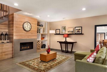 Hotel Interior 4 of 21