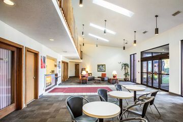 Hotel Interior 11 of 37