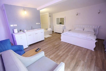 guest_rooms