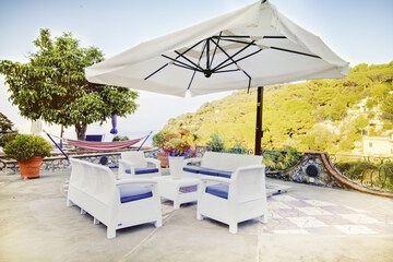 Sundeck