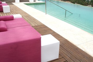 Infinity pool