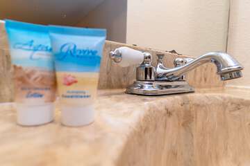 Bathroom amenities