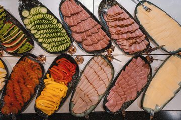 Breakfast buffet