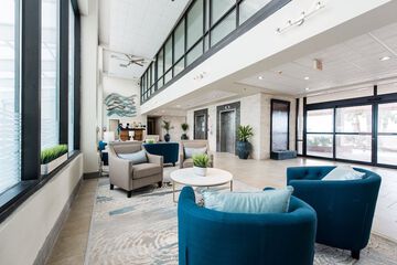 Shell Island Resort - All Oceanfront Suites