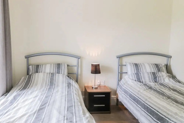 guest_rooms