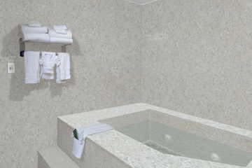 Jetted tub