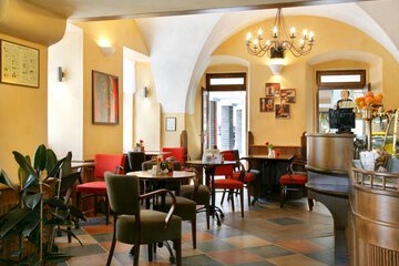 Coffee shop