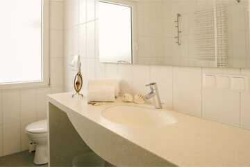 Bathroom sink