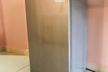 Mini-Refrigerator
